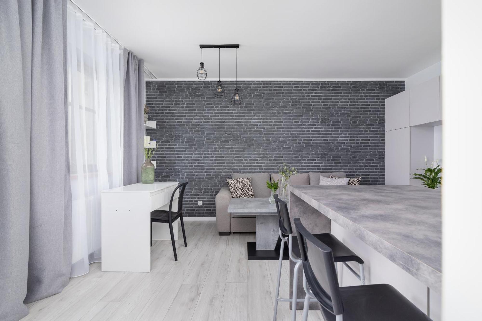 One Bedroom Apartment With A Balcony - Dietla 109 Street Krakkó Kültér fotó